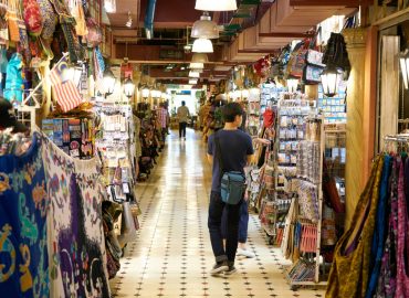 arabic shopping
